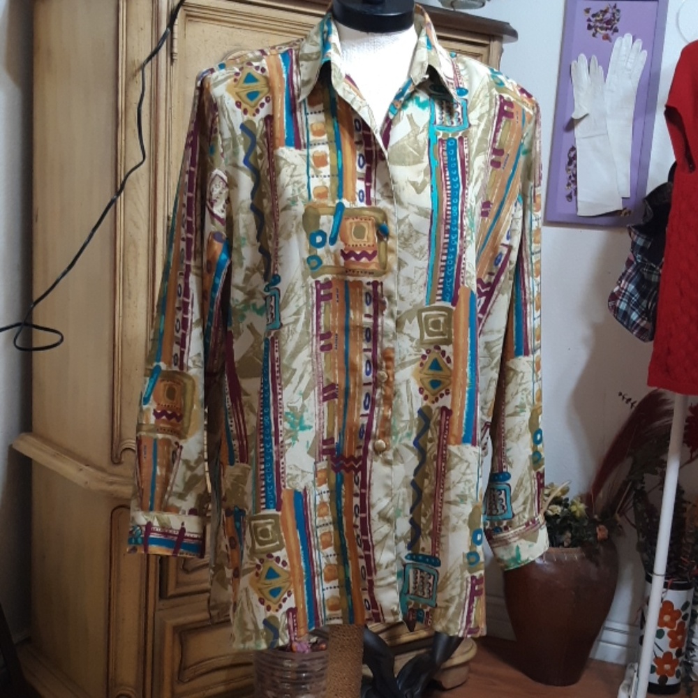BEVERLY ROSE Print button up shirt Plus Sz 1XL Long Sleeve Colorful Padded